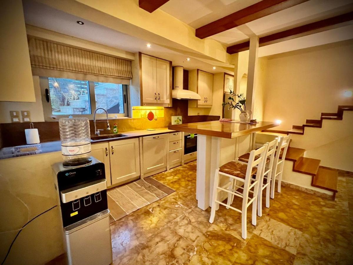 Ένας Ευχάριστος Χώρος Με Πισίνα Villa Pórto Ráfti Екстериор снимка