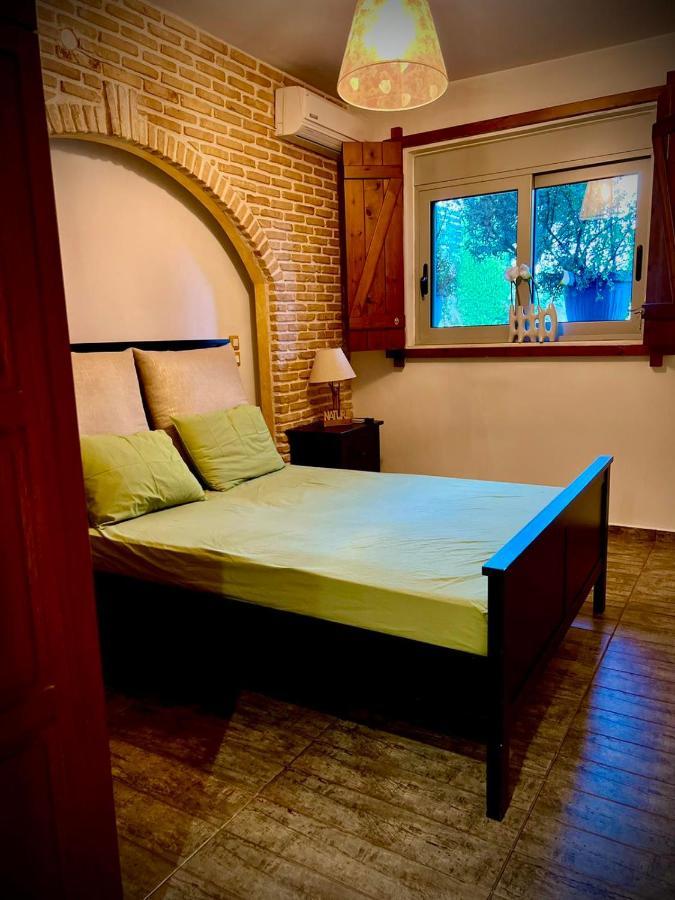 Ένας Ευχάριστος Χώρος Με Πισίνα Villa Pórto Ráfti Екстериор снимка